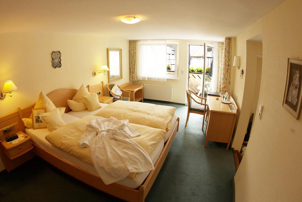Pension Zueschener Bauernstuben Winterberg Room photo